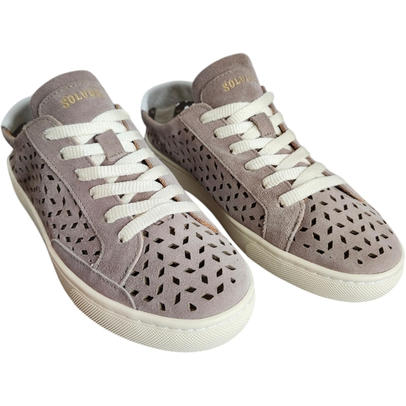Soludos Taupe Suede Lace Up Sneakers Cut Out Pattern Size 7.5 NEW! - Picture 3 of 11
